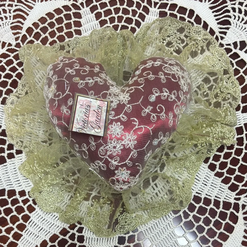 Victorian “French Lovers” Handmade Lace Heart Pillow Vintage Cottage Core Décor